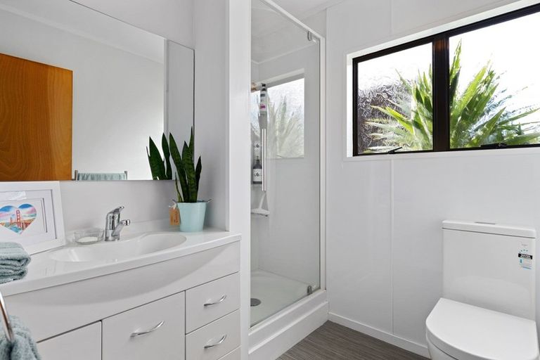 Photo of property in 6 Chestnut Place, Pukete, Hamilton, 3200