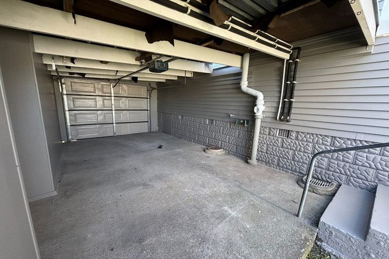 Photo of property in 1/25a Great South Road, Manurewa, Auckland, 2102