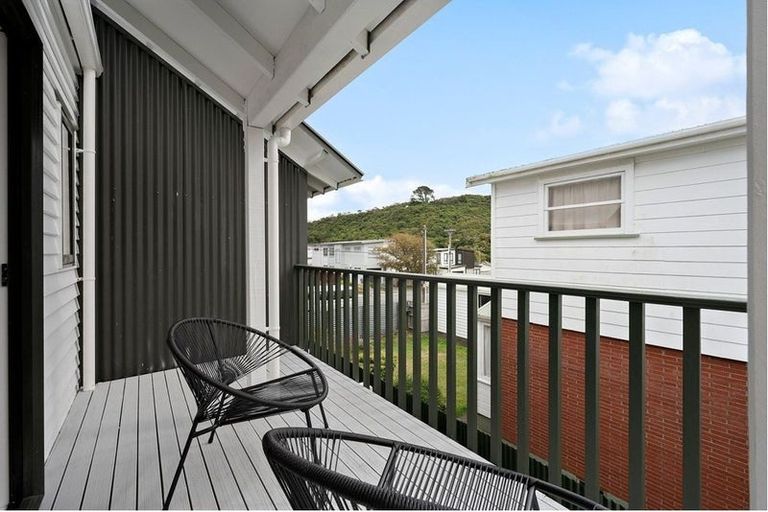 Photo of property in 4 Chamberlain Road, Karori, Wellington, 6012