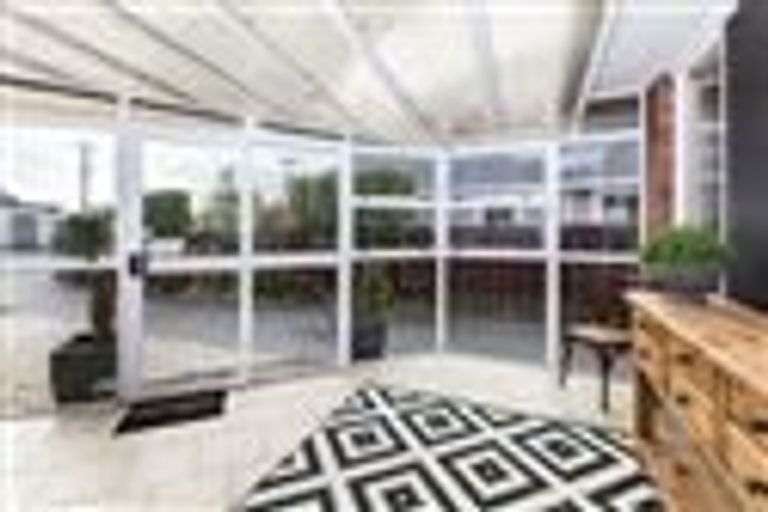 Photo of property in 188 Grimseys Road, Redwood, Christchurch, 8051