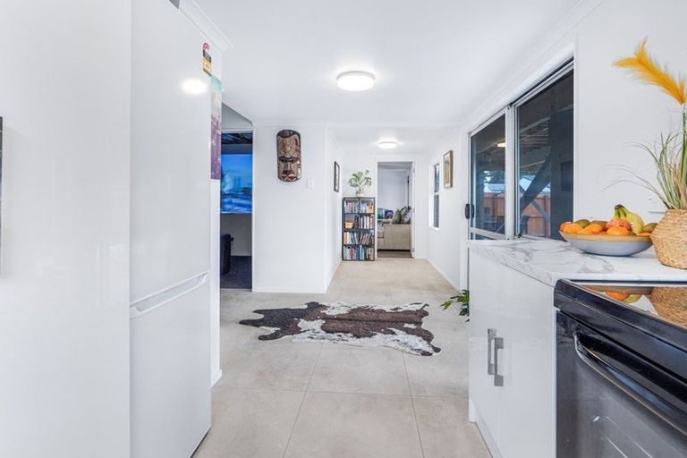 Photo of property in 16 Shelley Jane Place, Dinsdale, Hamilton, 3204