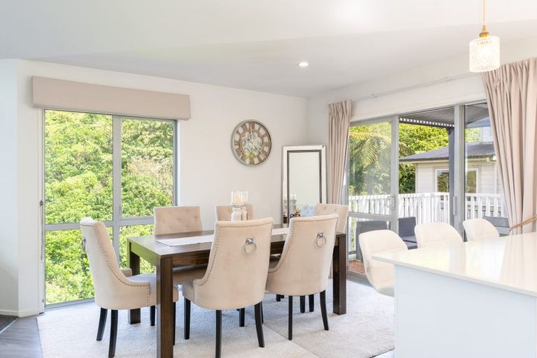 Photo of property in 51a Maungaraki Road, Korokoro, Lower Hutt, 5012