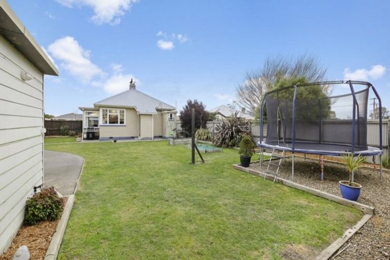 Photo of property in 6 Spring Place, Leeston, 7632