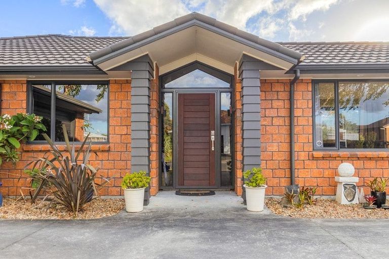 Photo of property in 14 Wiltshire Drive, Huntington, Hamilton, 3210