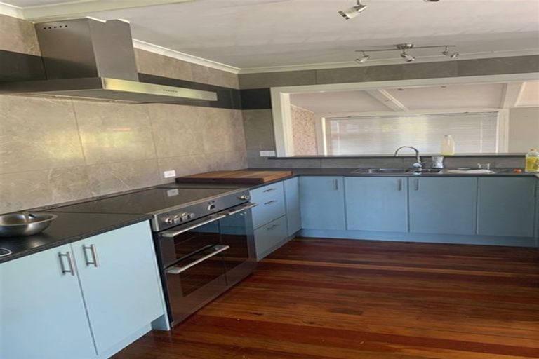 Photo of property in 107 Fitzherbert Street, Featherston, 5710