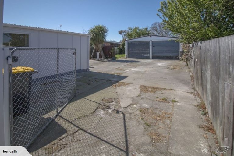 Photo of property in 92 Mackworth Street, Woolston, Christchurch, 8062