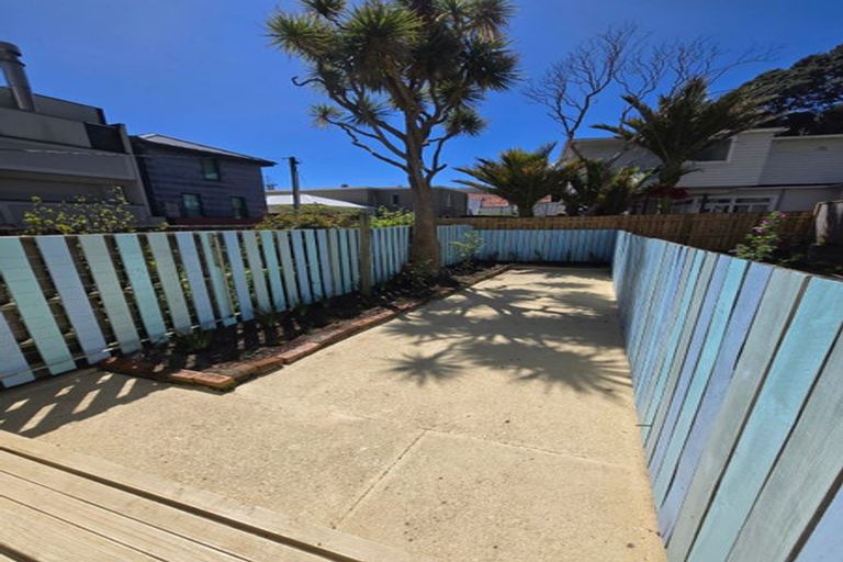 Photo of property in 5 Grass Street, Oriental Bay, Wellington, 6011