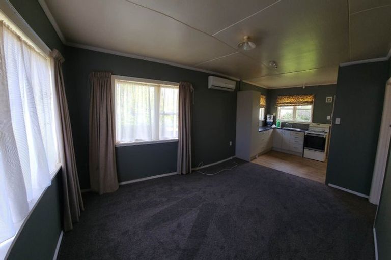 Photo of property in 11 Tararua Street, Pahiatua, 4910
