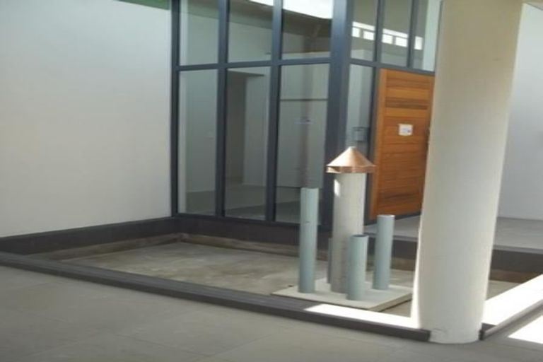 Photo of property in 82 Merlot Drive, Greenmeadows, Napier, 4112