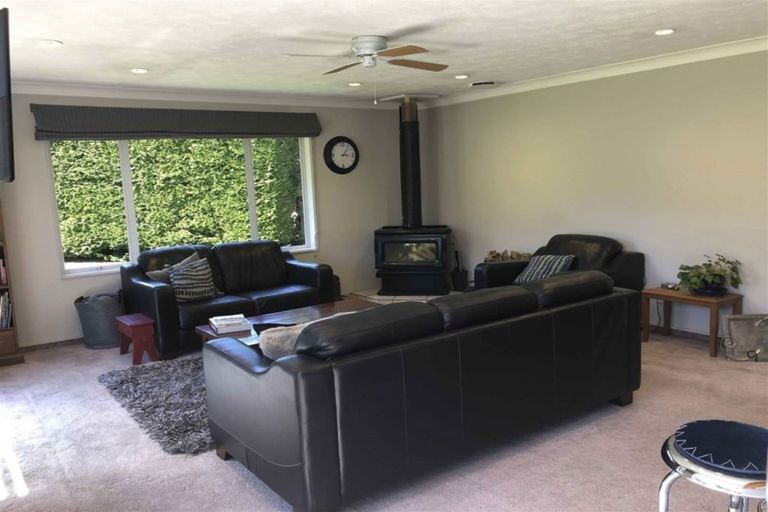 Photo of property in 17 Allan Street, Otatara, Invercargill, 9879