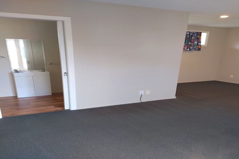 Photo of property in 44 Santa Rosa Avenue, Halswell, Christchurch, 8025