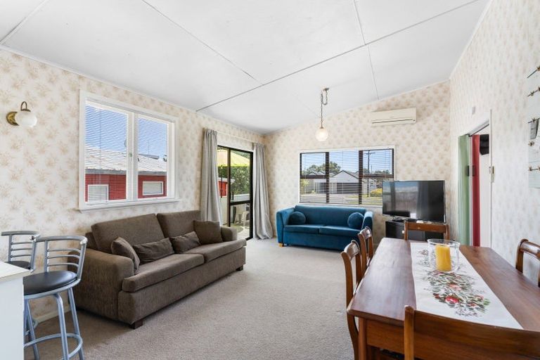 Photo of property in 207 Kiwi Road, Whangamata, 3620