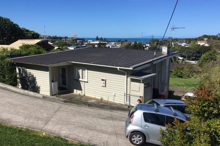 Photo of property in 26 Nigel Road, Browns Bay, Auckland, 0630