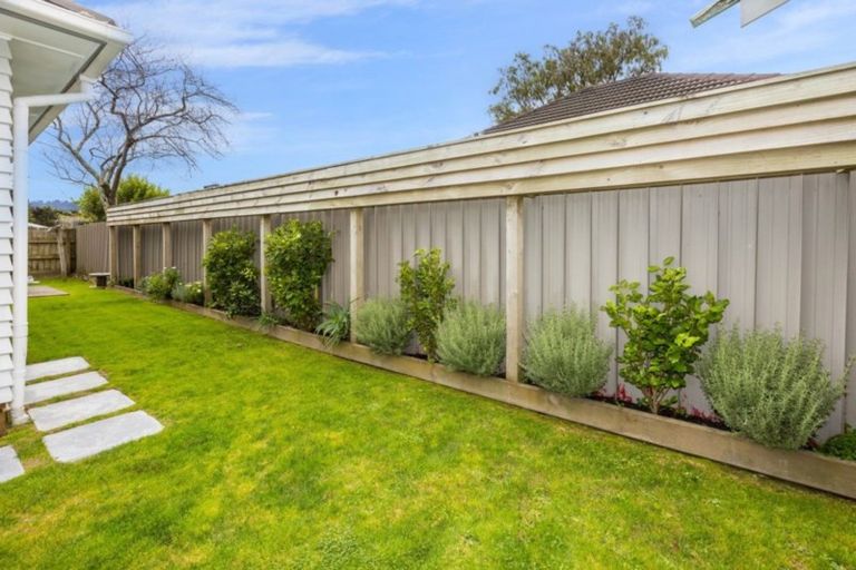 Photo of property in 44a Seddon Street, Wallaceville, Upper Hutt, 5018