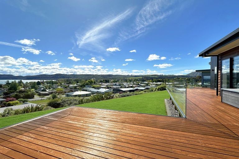 Photo of property in 5 Kittyhawk Drive, Kinloch, Taupo, 3377