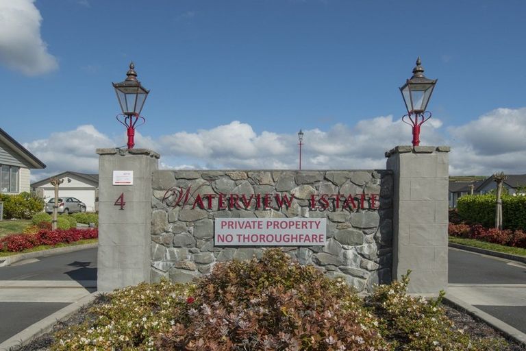 Photo of property in Waterview Estate, 86/4 Greystone Place, Omokoroa, 3114