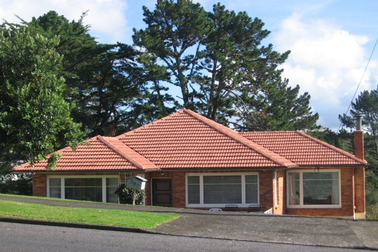 Photo of property in 207 Titirangi Road, Titirangi, Auckland, 0604