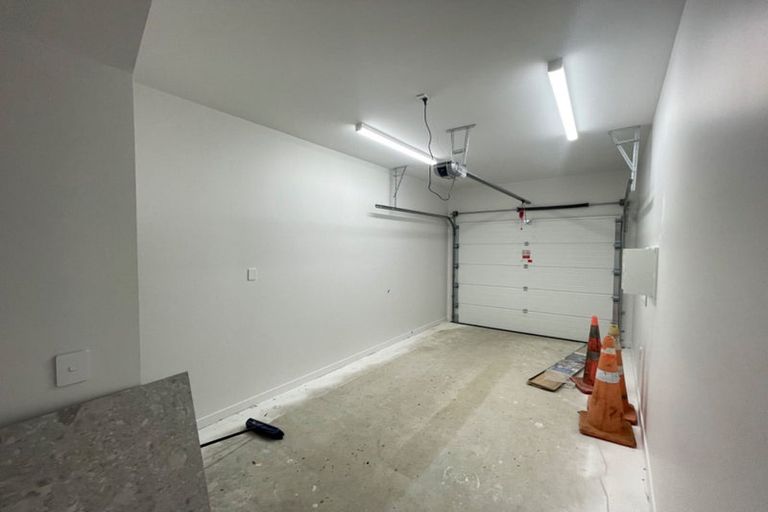 Photo of property in 40c Evelyn Place, Hillcrest, Auckland, 0627