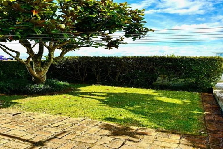 Photo of property in 3/61 Sarsfield Street, Herne Bay, Auckland, 1011
