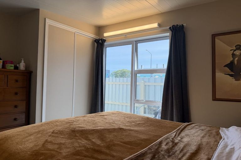 Photo of property in 182 Shaw Avenue, New Brighton, Christchurch, 8083