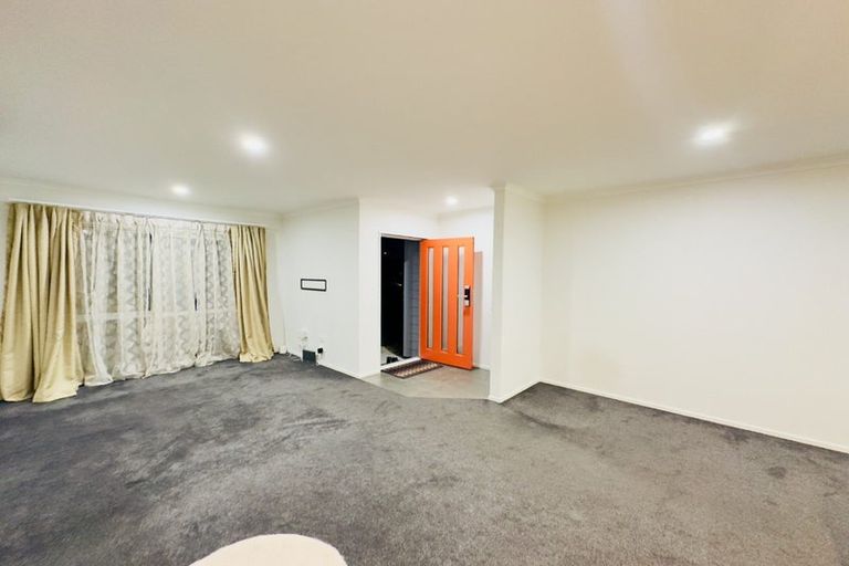 Photo of property in 7 Kapowai Boulevard, Takanini, 2112