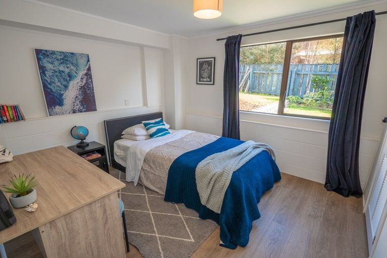 Photo of property in 19 Stratford Drive, Cable Bay, 0420