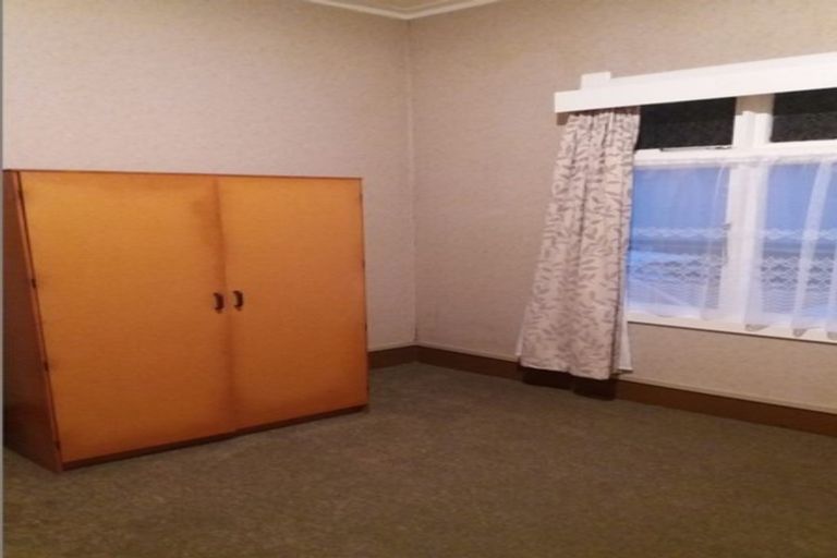 Photo of property in 41 Lyndhurst Street, Takaro, Palmerston North, 4412