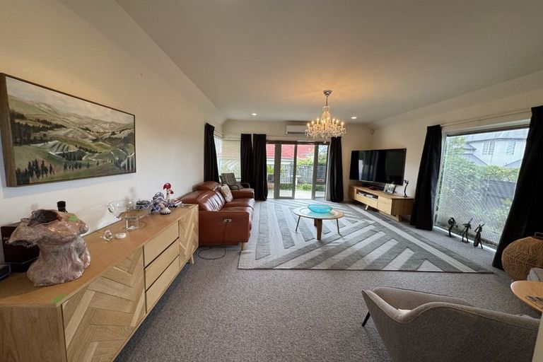 Photo of property in 8a Mchardy Street, Havelock North, 4130