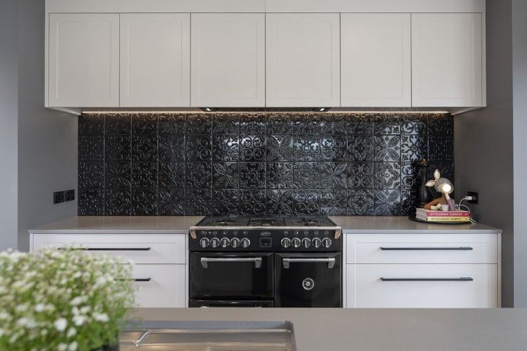 Photo of property in 16 Saint Thomas Avenue, Pyes Pa, Tauranga, 3112