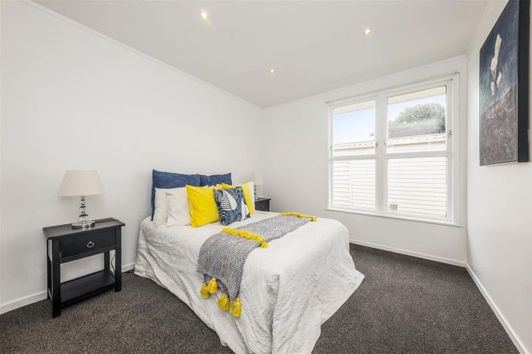 Photo of property in 62 Calthorp Close, Favona, Auckland, 2024