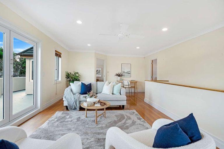 Photo of property in 17 Elsie Drive, Waiuku, 2123