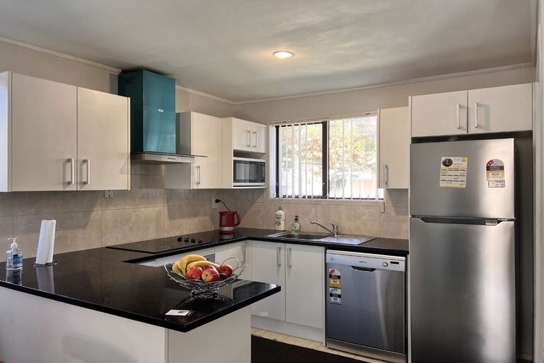 Photo of property in 3/48 Taitimu Drive, Weymouth, Auckland, 2103