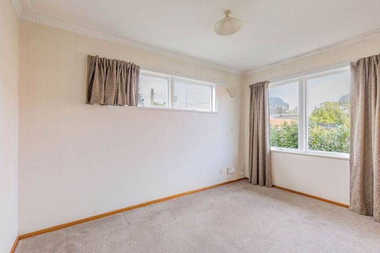 Photo of property in 474 East Coast Road, Windsor Park, Auckland, 0630