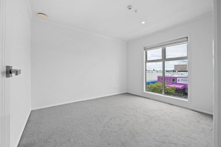 Photo of property in 4/9 Vialou Street, Hamilton Central, Hamilton, 3204