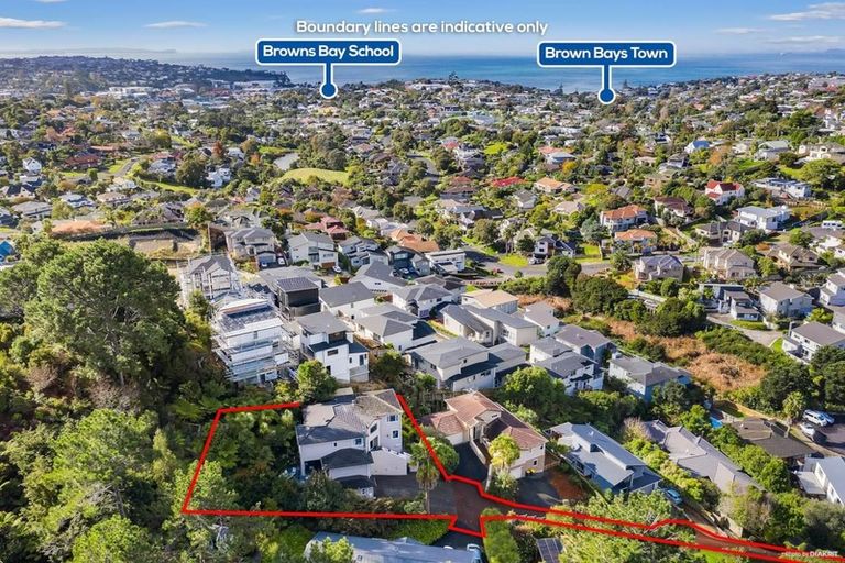 Photo of property in 51 Helvetia Drive, Browns Bay, Auckland, 0630