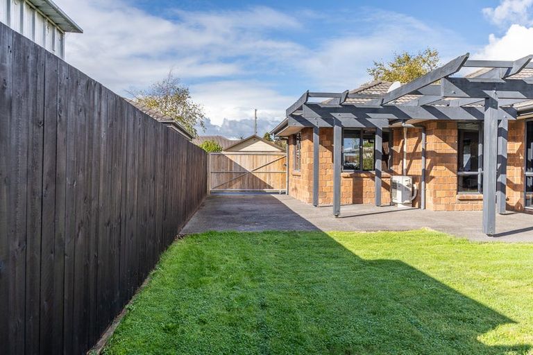 Photo of property in 12 Wiltshire Drive, Huntington, Hamilton, 3210