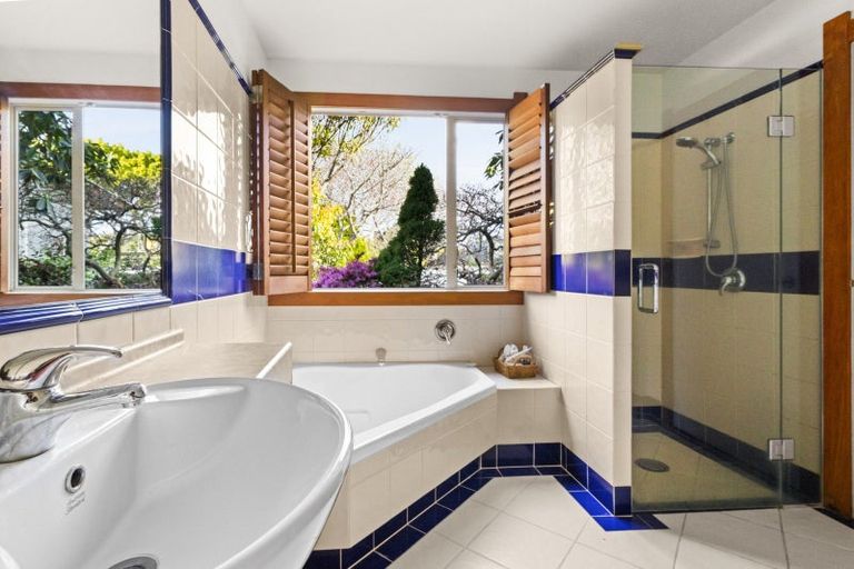 Photo of property in 207 Avenue Road, Greenmeadows, Napier, 4112