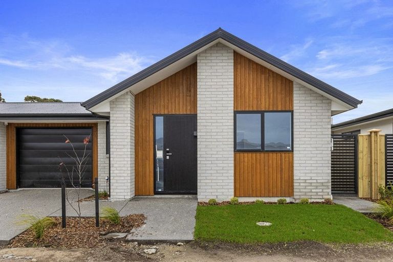 Photo of property in 2 Kekewai Place, Halswell, Christchurch, 8025