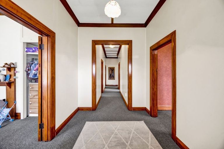 Photo of property in 85 Brecon Road, Stratford, 4332