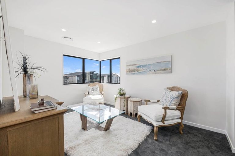 Photo of property in 15 Drumaness Road, Flat Bush, Auckland, 2019