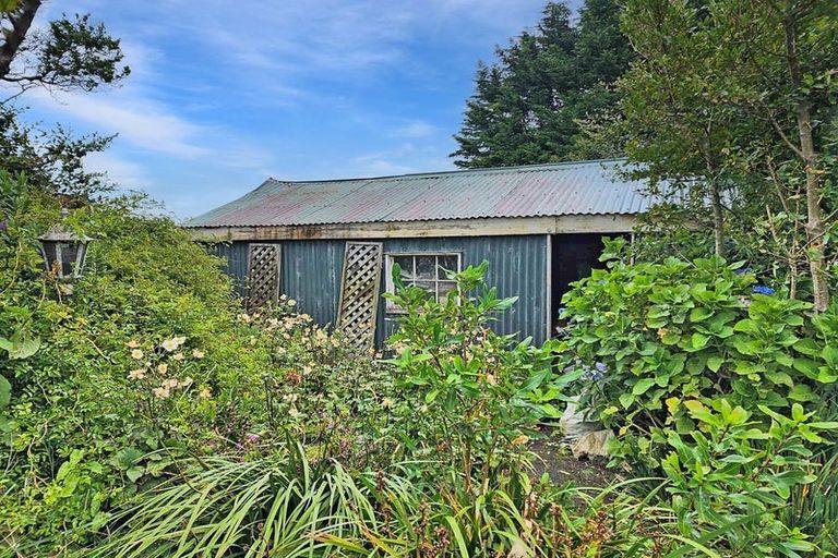Photo of property in 395 Falls Creek Road, Orepuki, Riverton, 9881