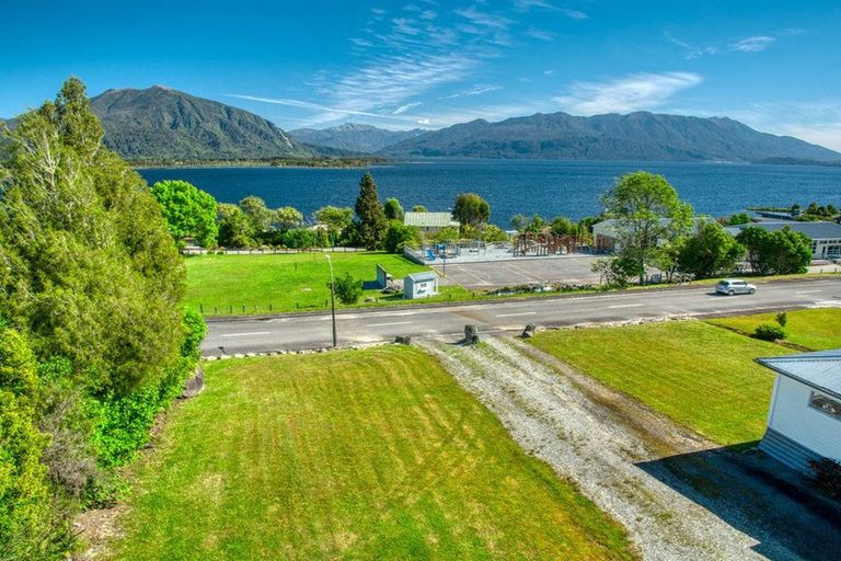 Photo of property in 12 Ahau Street, Moana, 7872