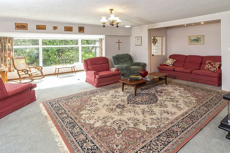 Photo of property in 40 Rodney Street, Howick, Auckland, 2014