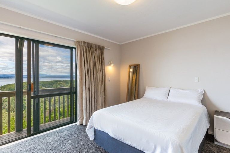 Photo of property in 73 Wakeman Road, Acacia Bay, Taupo, 3330