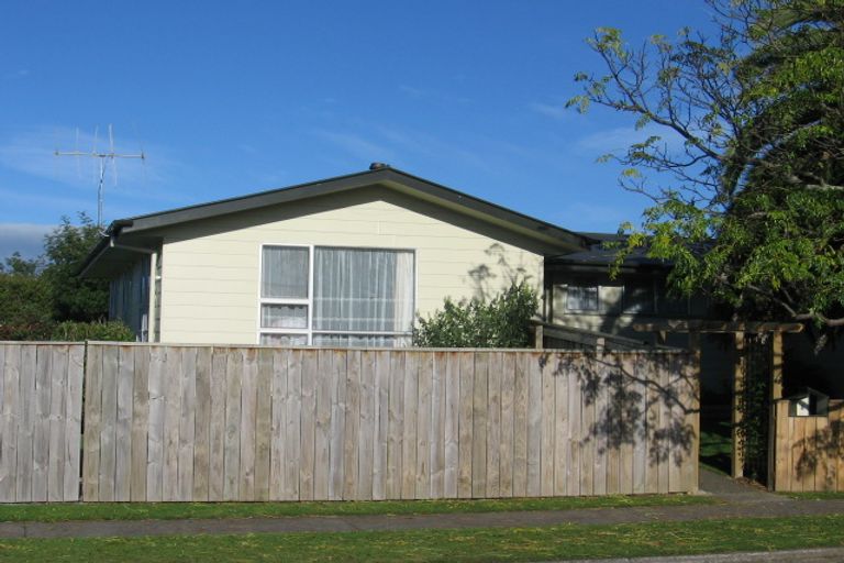 Photo of property in 2 Park View Avenue, Feilding, 4702