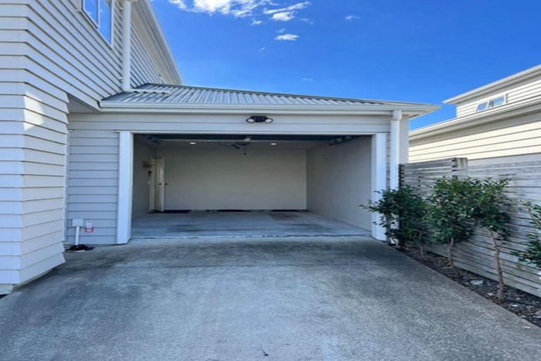 Photo of property in 3 Tribute Loop, Takanini, 2112
