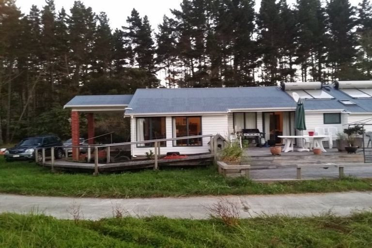 Photo of property in 1471 East Coast Road, Redvale, Albany, 0794