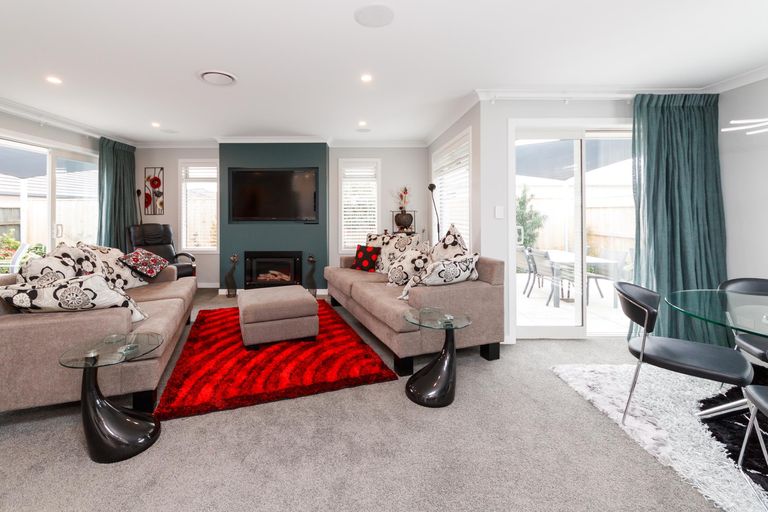 Photo of property in 60d Roy Street, Palmerston North, 4410