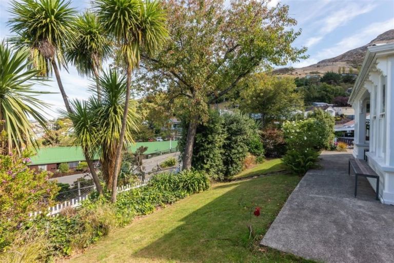 Photo of property in 32 Simeon Quay, Lyttelton, 8082