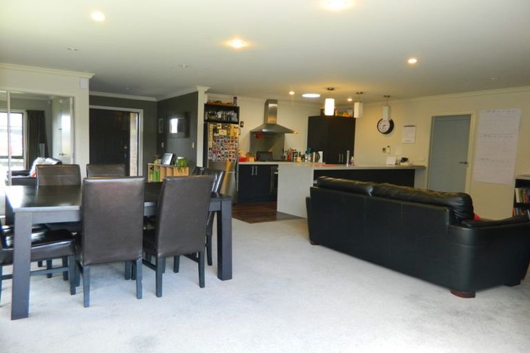 Photo of property in 123 Te Puia Drive, Aotea, Porirua, 5024
